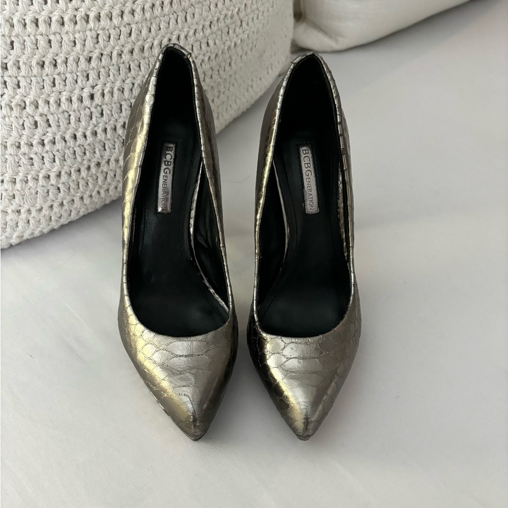 BCBGeneration Silver Pumps - Picture 3 of 6